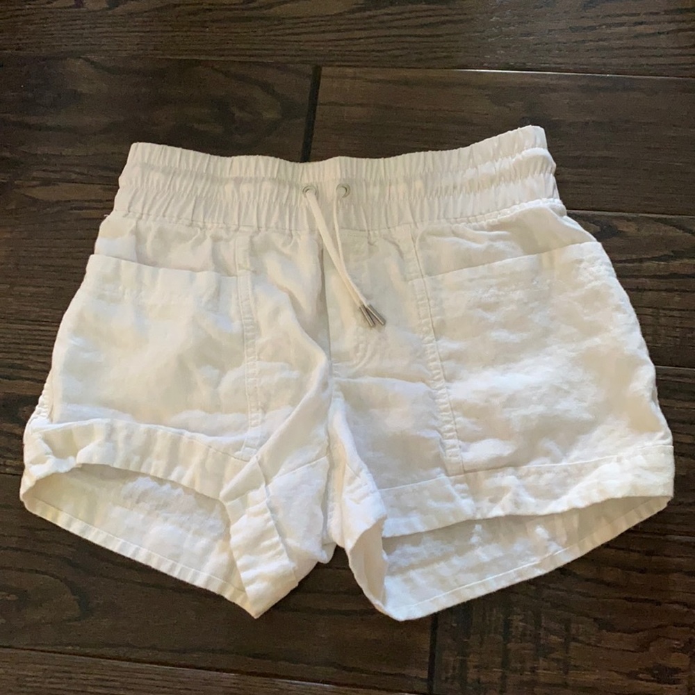 Athleta White Linen Shorts